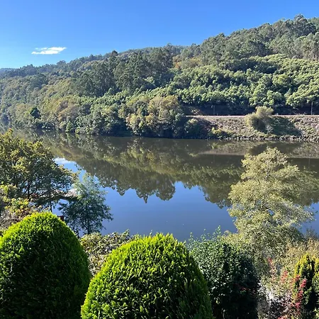 Casa Rio Mino Holiday home Cortegada