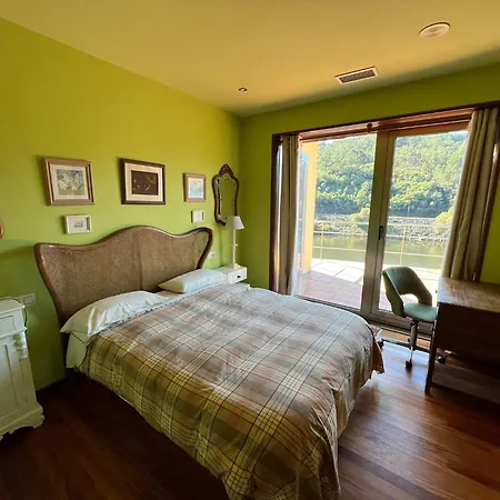 Holiday home Casa Rio Mino Cortegada