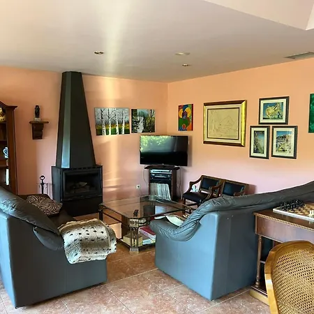Casa Rio Mino *