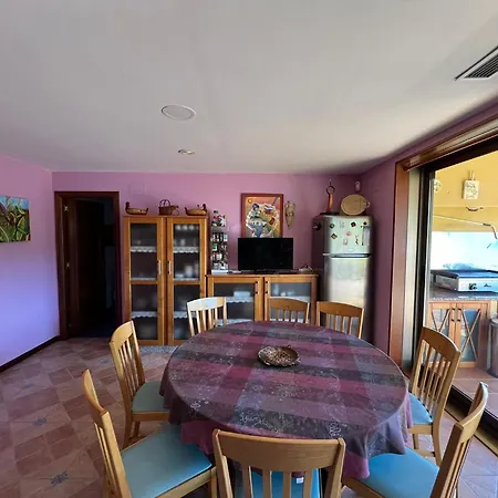 Casa Rio Mino Holiday home Cortegada