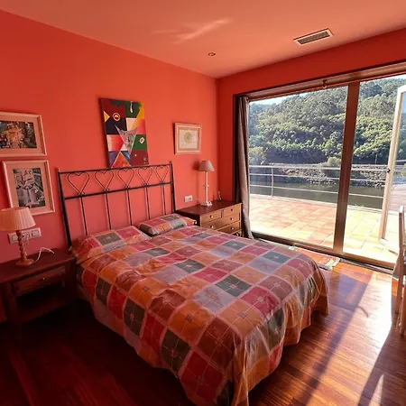 Casa Rio Mino * Cortegada