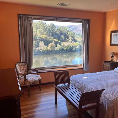 Casa Rio Mino * Cortegada